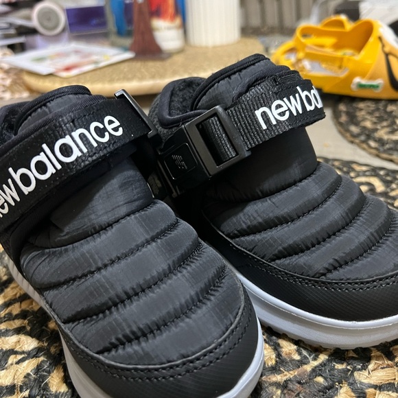 New balance boy shoes for cold days. ☁️ - Picture 5 of 6